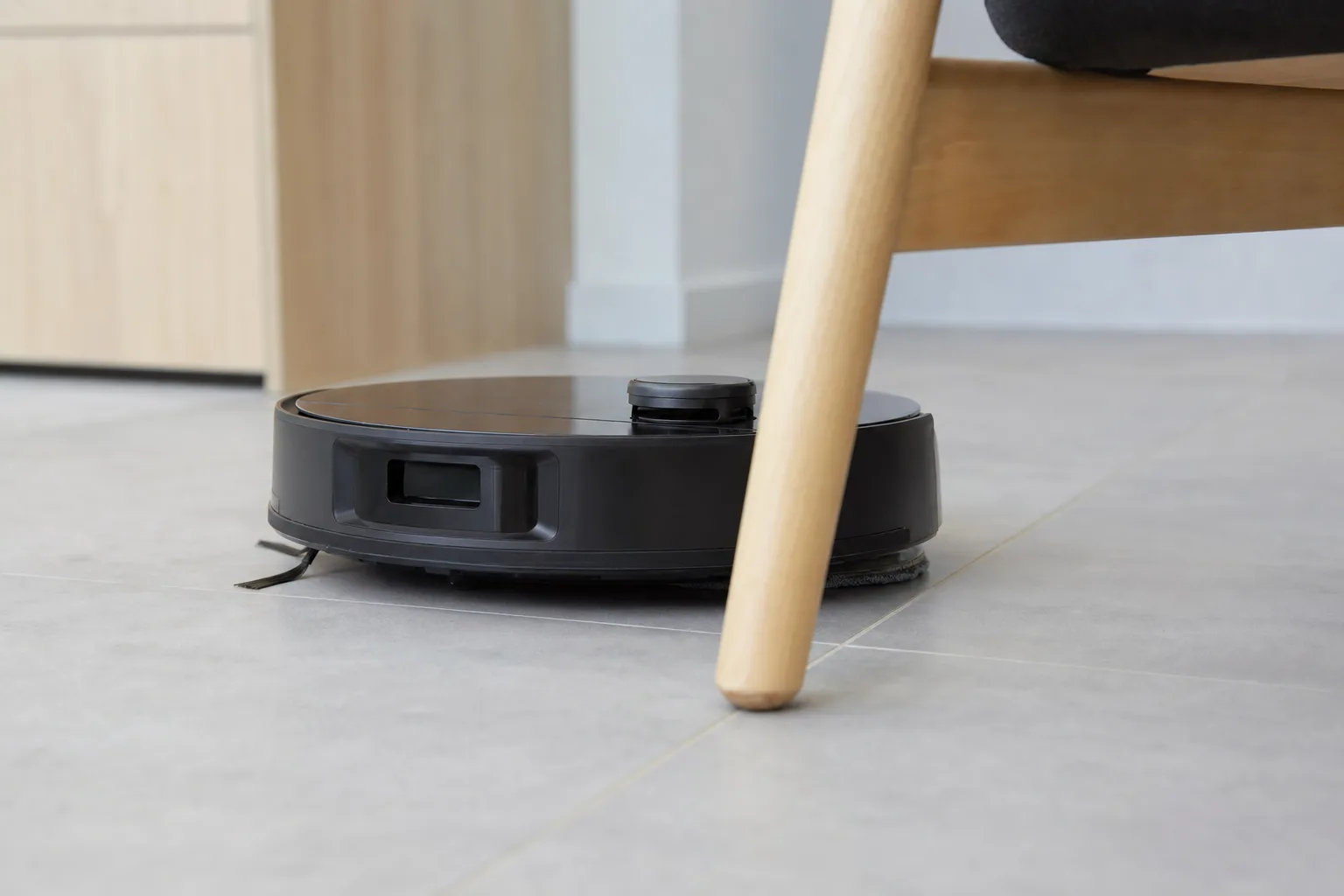 Choisir un aspirateur robot laveur en fonction de la fréquence d'utilisation — Prendre en Compte les Caractéristiques de Lavage pour un Nettoyage Complet