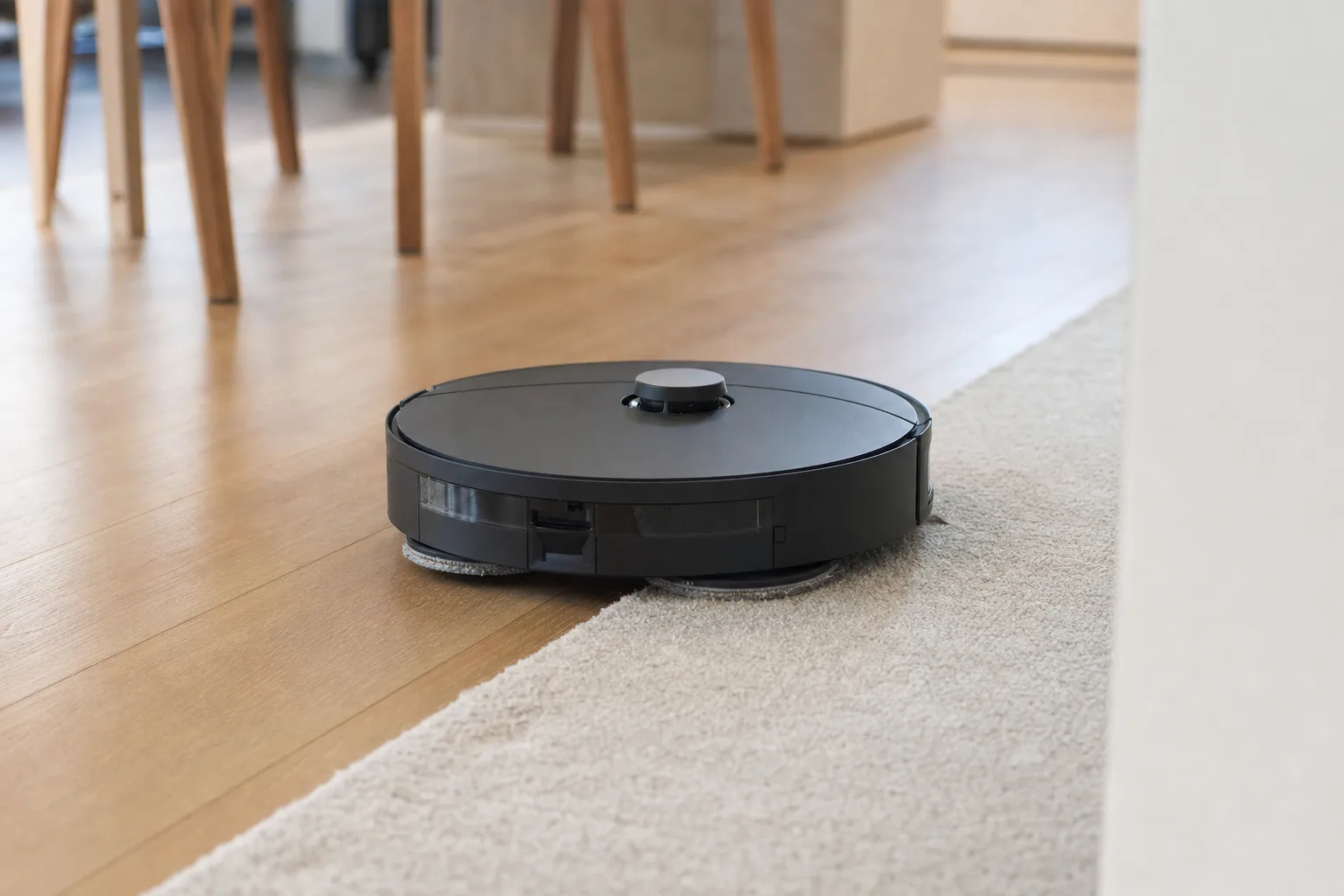 Aspirateur robot laveur : quel modèle choisir pour un sol carrelé ? — Quelques modèles recommandés pour les sols carrelés